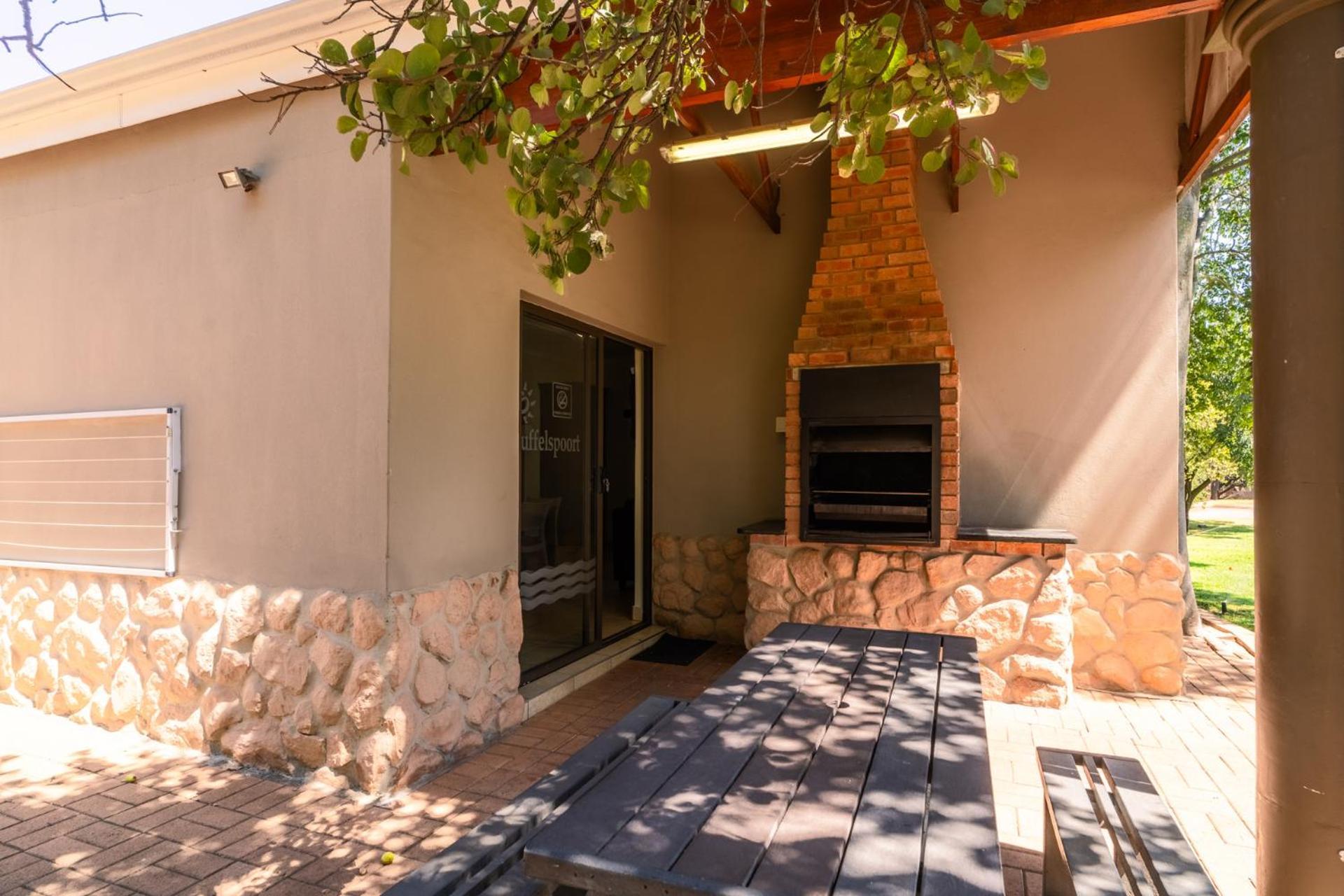 Atkv Buffelspoort Hotel Rustenburg Exterior photo